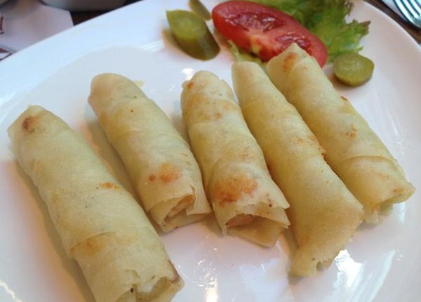 Feuilletés au fromage (+/-15 pièces)