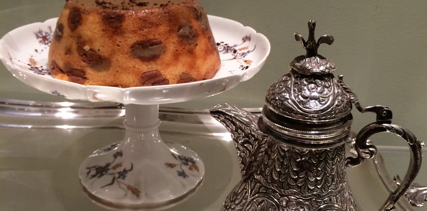 Bavarois café cardamome, coeur caramel au beurre salé