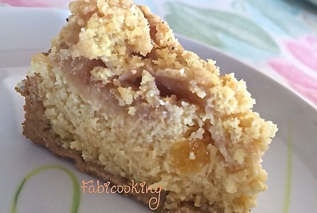 Cheesecake aux pêches comme un crumble
