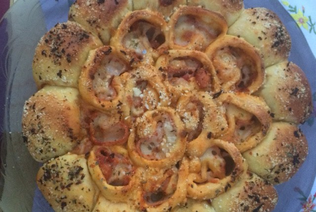 Pizza ball