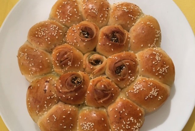 Pain au zaatar et fromage