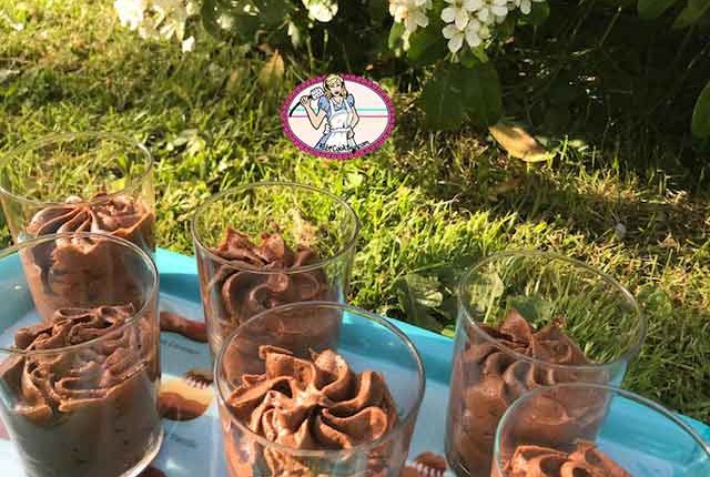 Mousse au chocolat à la pâte à bombe