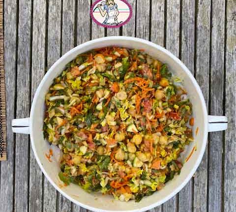 Salade de pois chiches sauce cacahuète