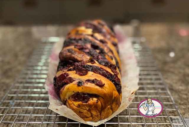 Babka aux myrtilles et cranberries