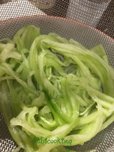 Rouleau-de-printemps-saumon-5