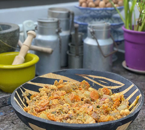 Salade marocaine à la semoule, carottes et artichaut