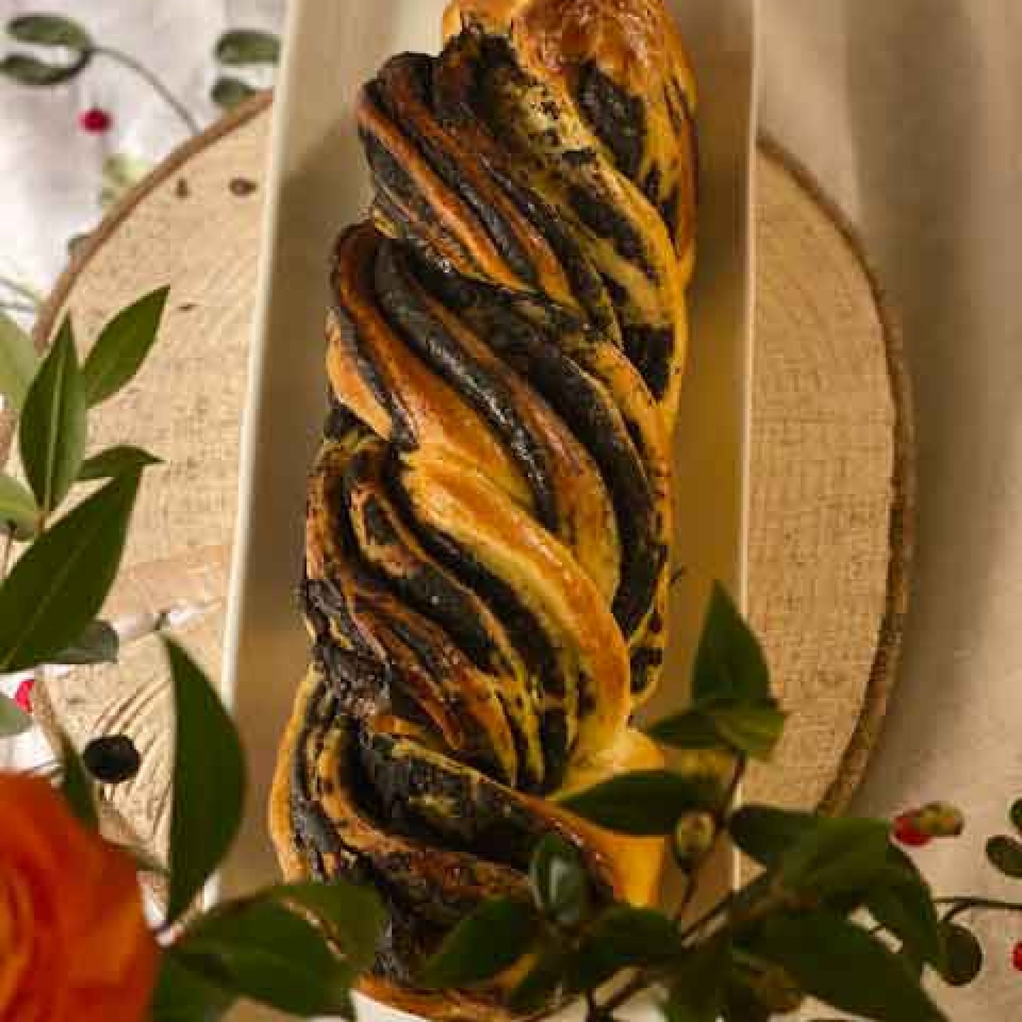 Babka à la páte de sésame noir