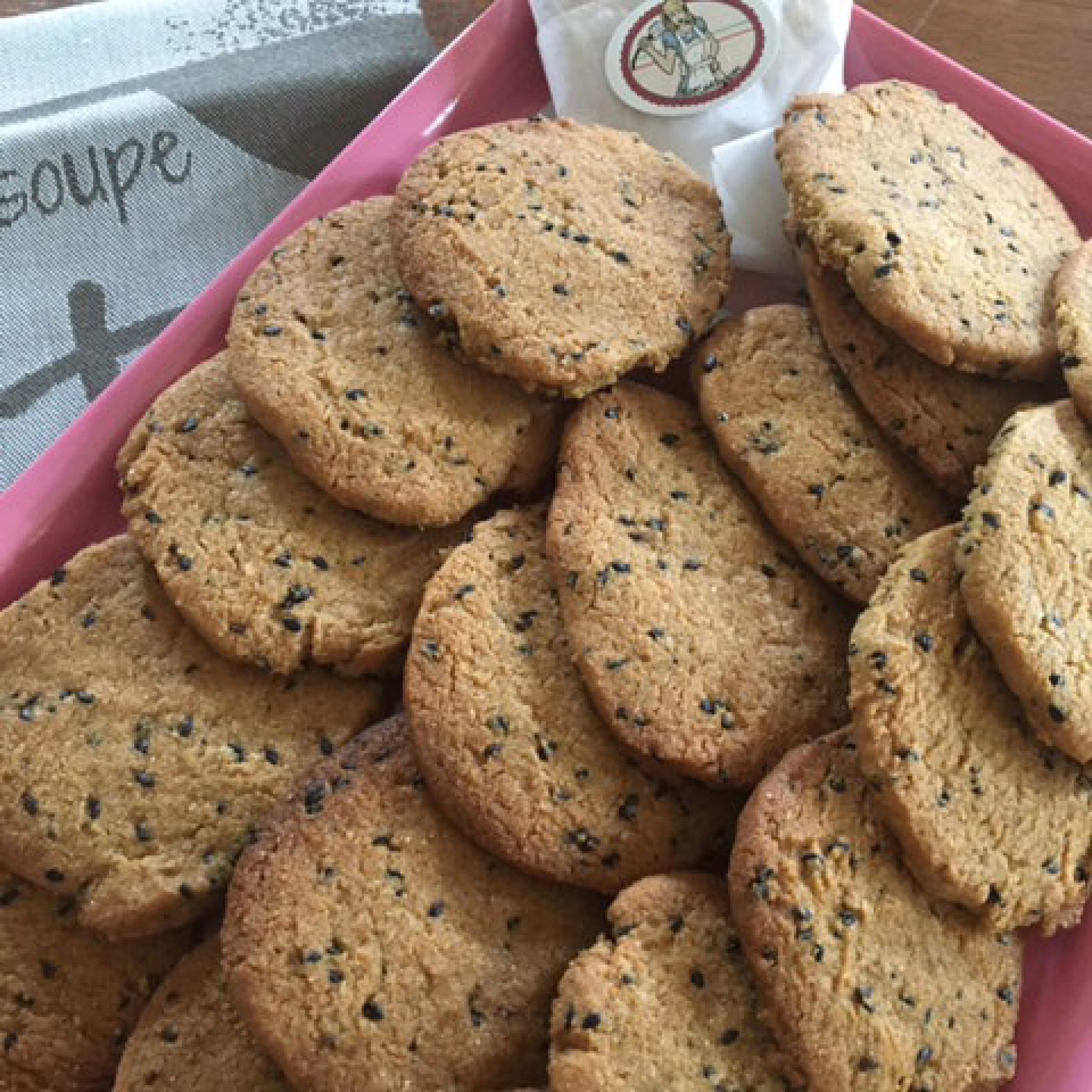 Biscuits-deux-sesames-