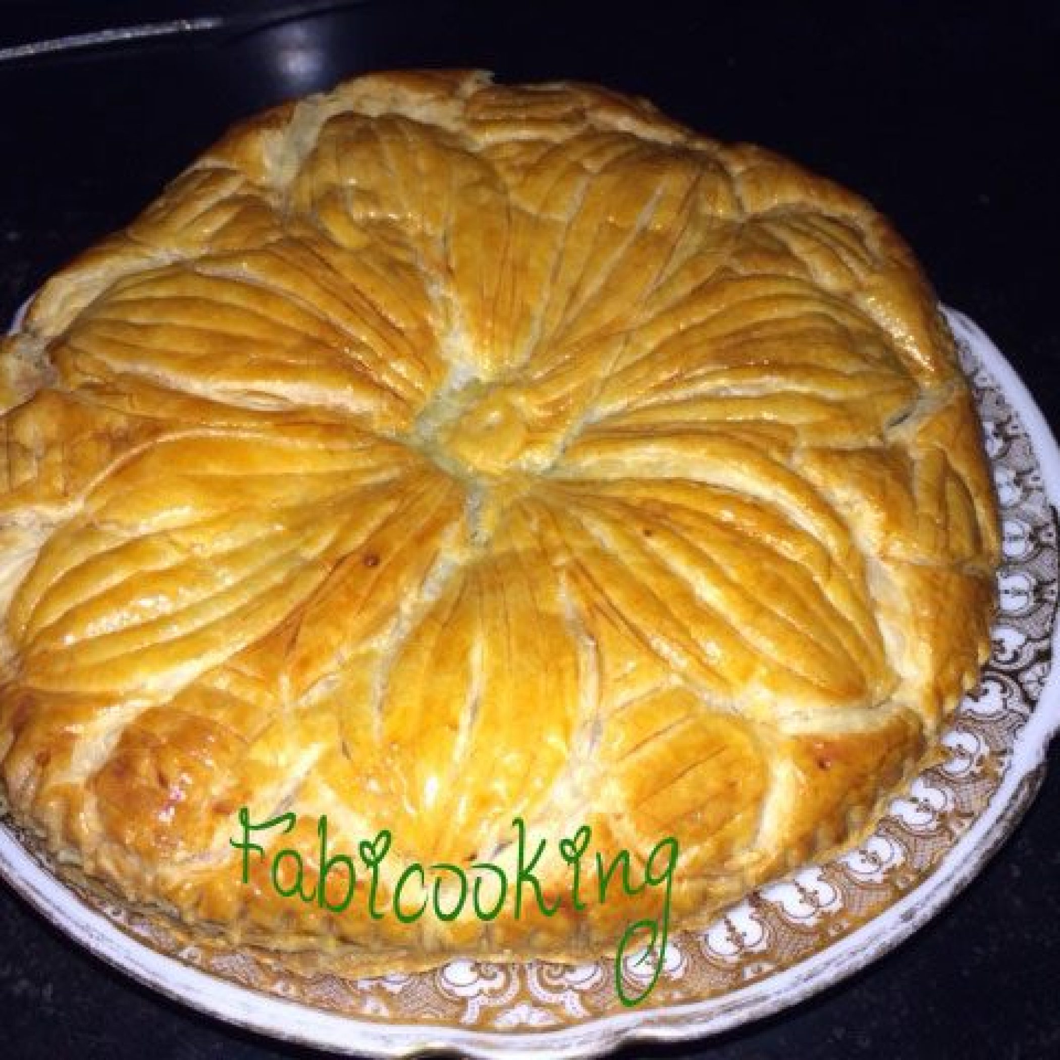 Galette-des-rois-pistache-abricots2