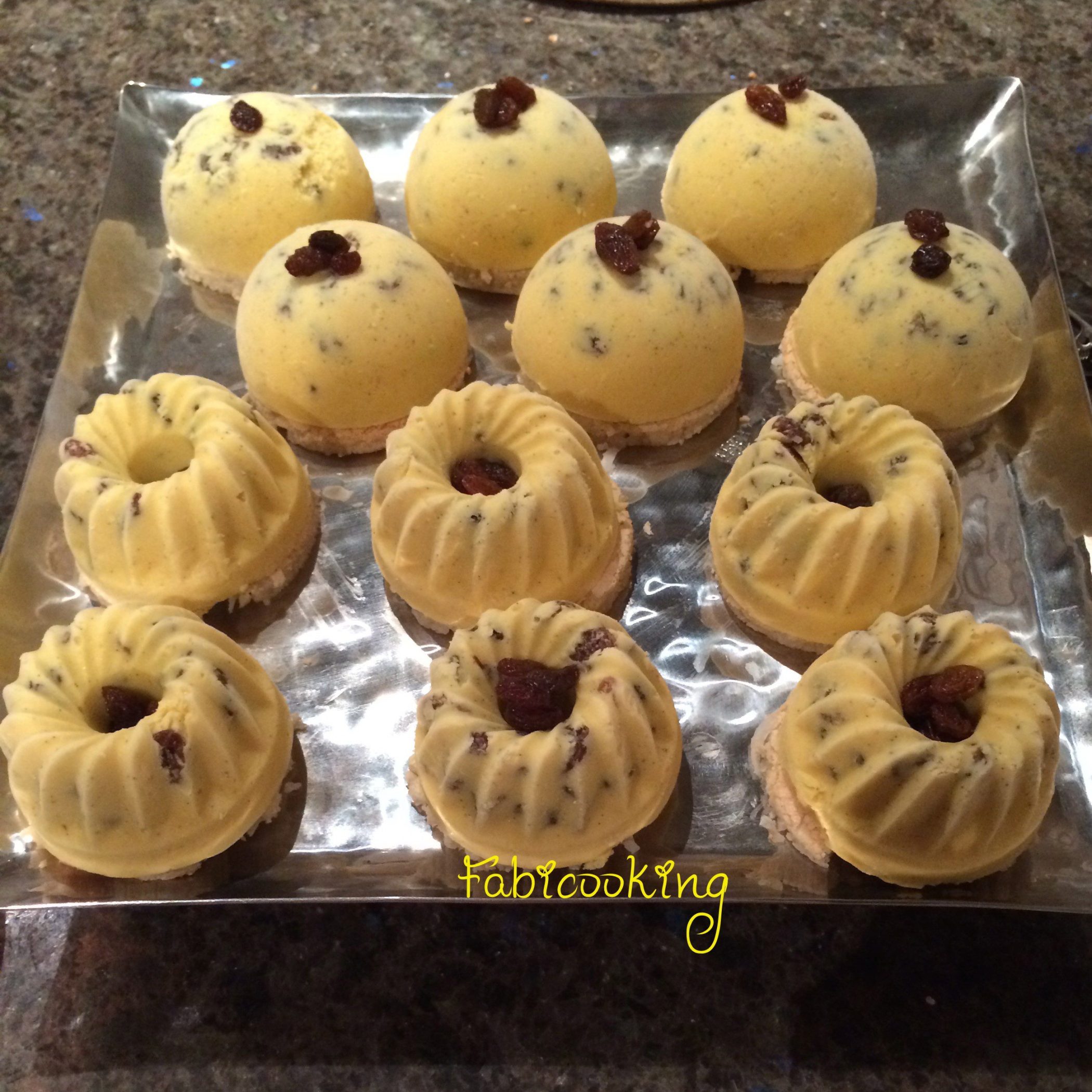 Glace vanille rhum raisin individuelle