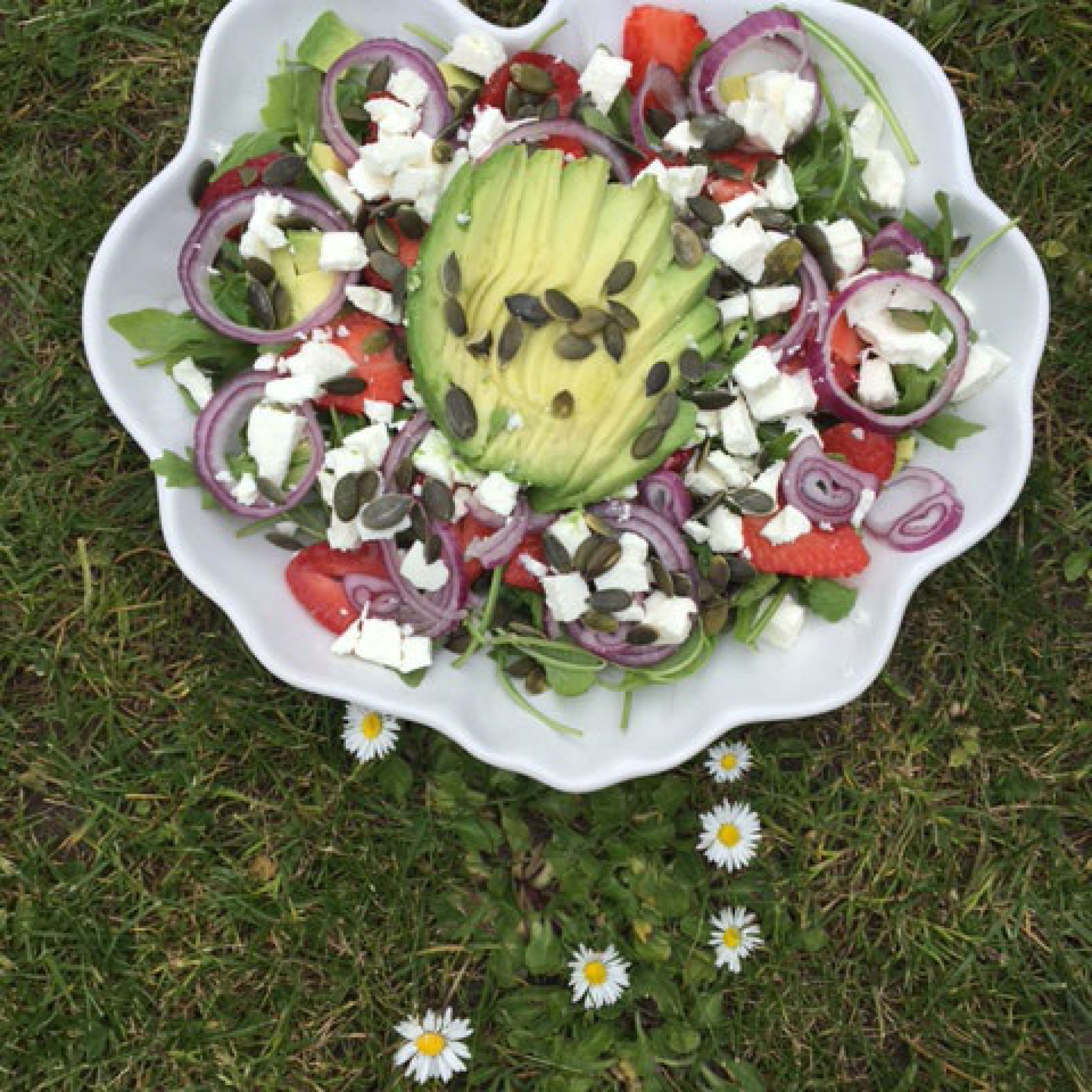 Salade-avocat-fraises
