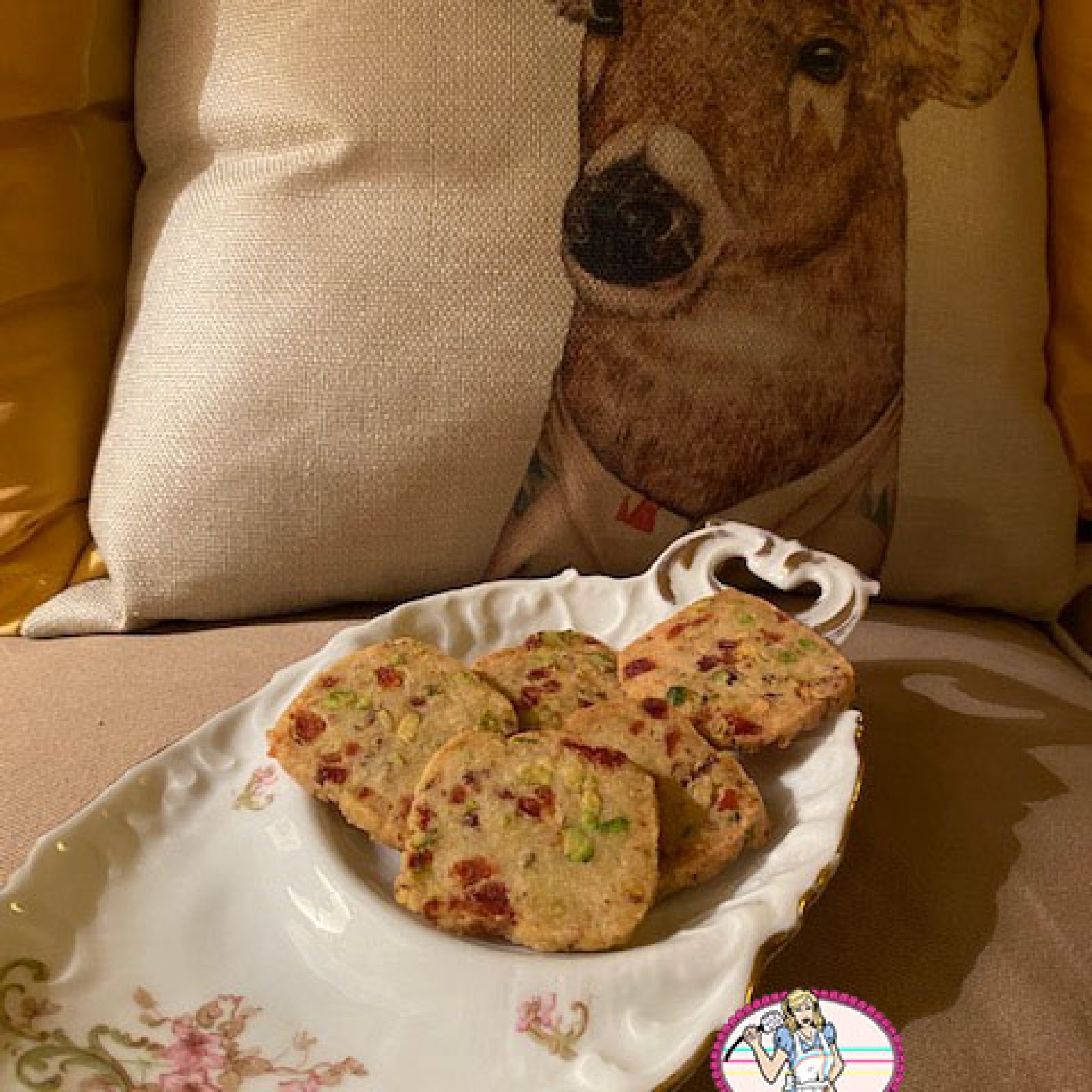 Shortbread pistache cranberry