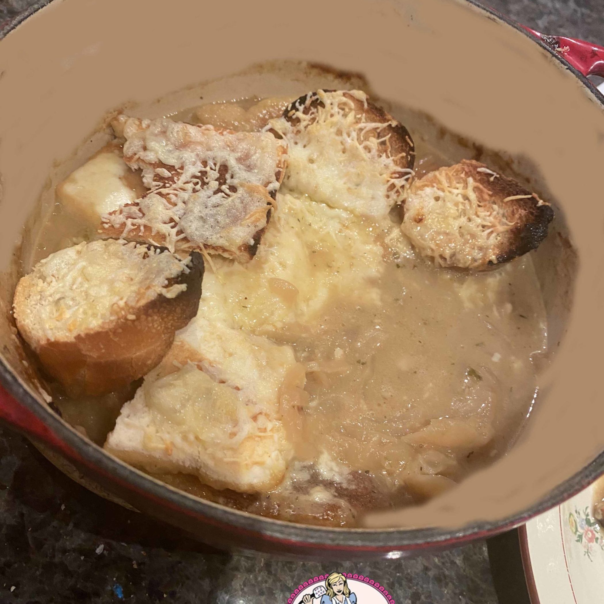 La soupe à l'oignon gratinée